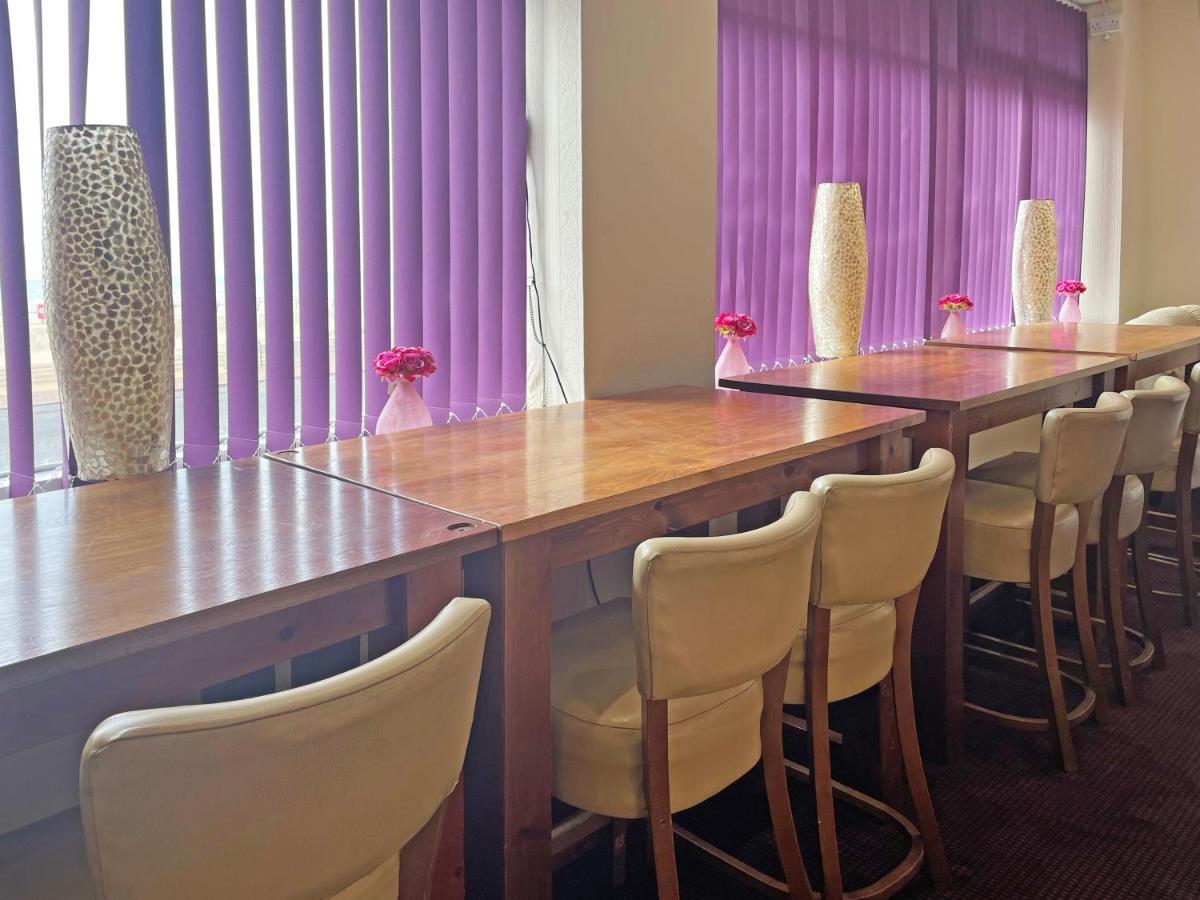 Sapphire Hotel Blackpool Promenade Esterno foto