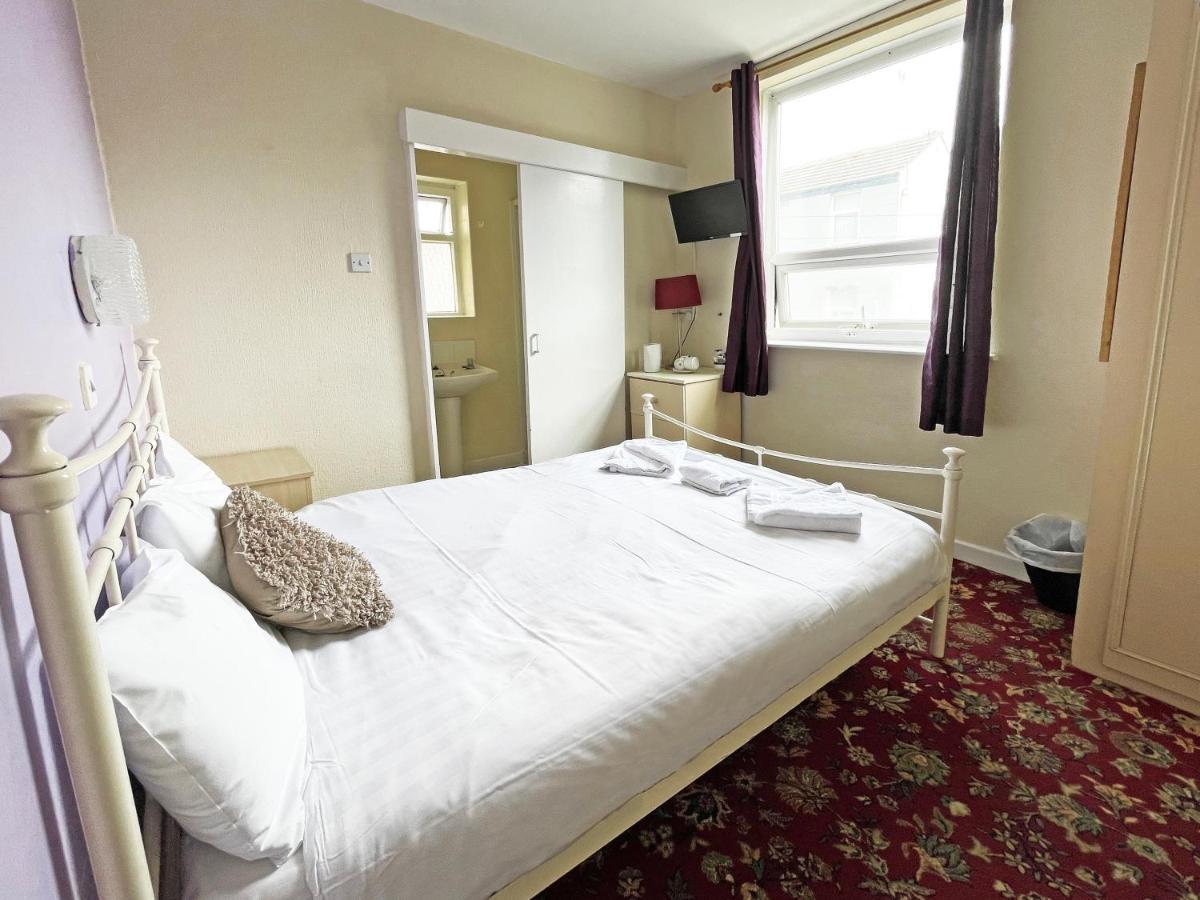 Sapphire Hotel Blackpool Promenade Esterno foto