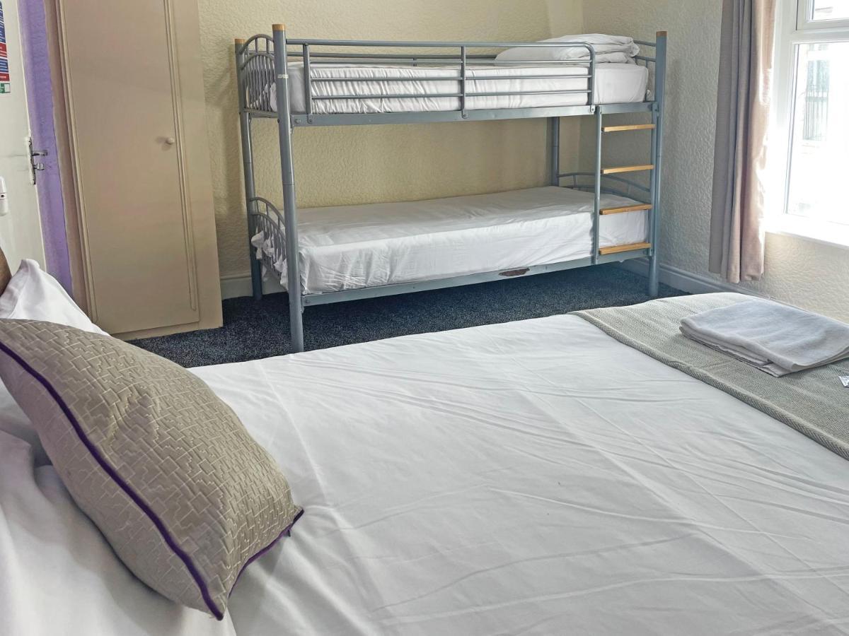 Sapphire Hotel Blackpool Promenade Esterno foto
