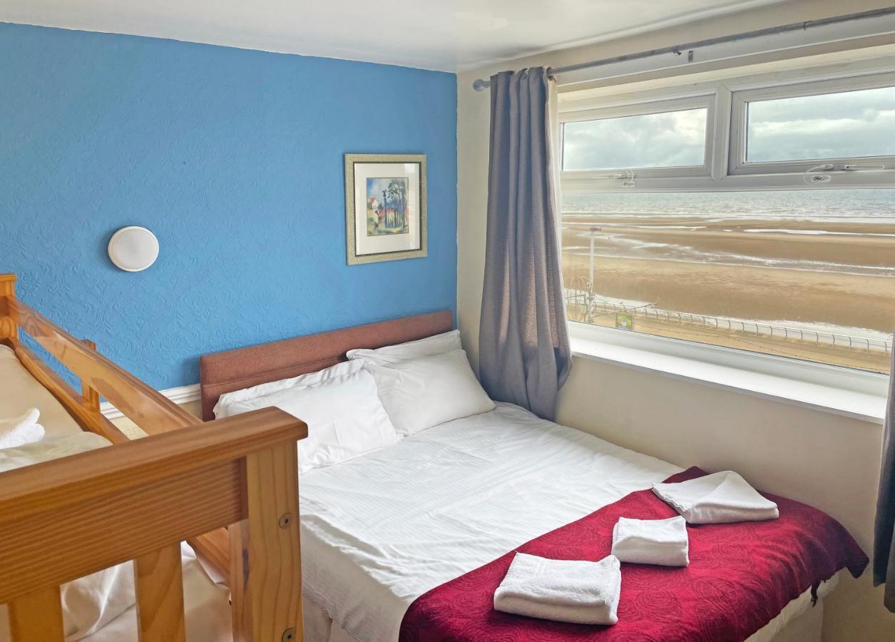 Sapphire Hotel Blackpool Promenade Esterno foto